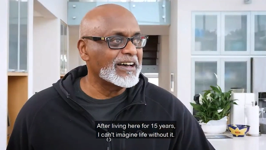 Des Dass’ luxury cliff home in New Zealand.