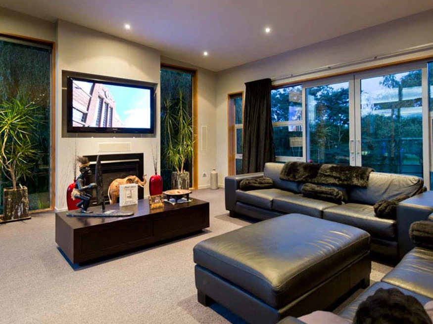 The lounge in Wayne’s home, fitted with PDL C-Bus.