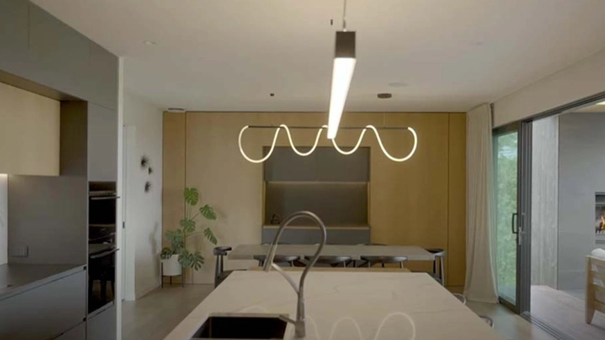 A modern smart and sustainable home