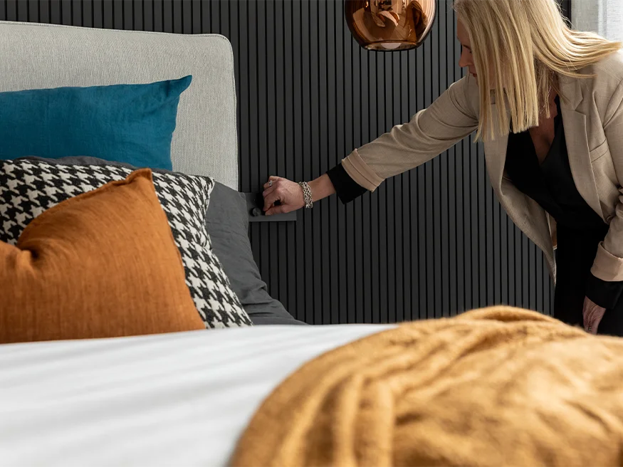 Auckland PDL Vision Studio Consultant Rob showing off a switch.